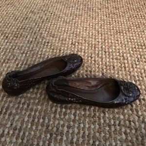 Tory Burch Reva crocs embossed patent leather flat